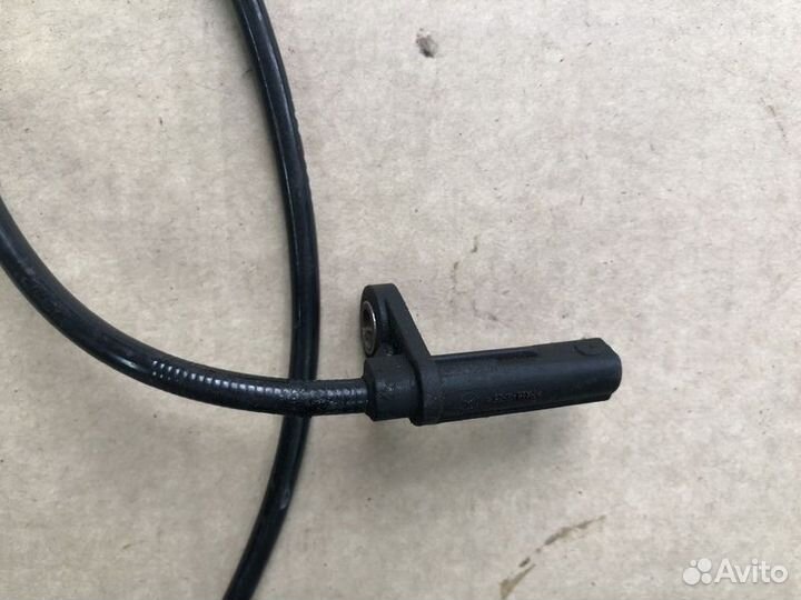 Датчик ABS задний Mercedes-Benz S-класс