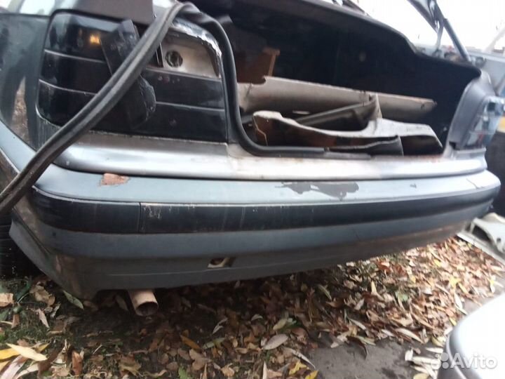 Бампер задний BMW E36