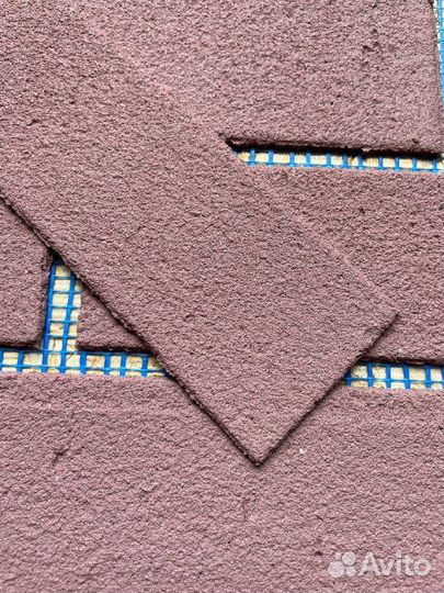 Гибкий кирпич на сетке с пленкой