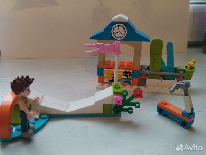 Лего (разное для девочек и мальчиков)