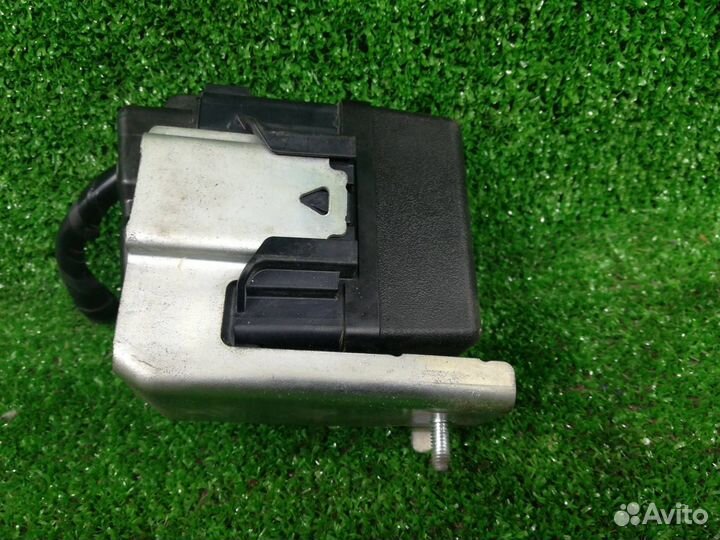 Блок реле Mazda 6 3