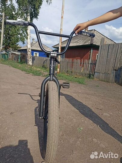 Трюковой велосипед bmx