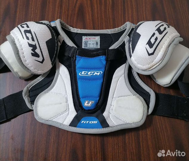 Детская хоккейная форма (Нагрудник, Краги, щитки)