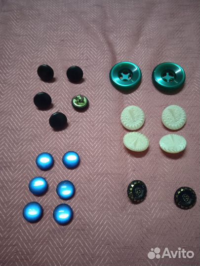 Пуговицы