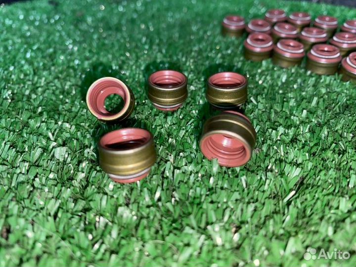 Маслосъемные колпачки Mercedes-Benz E-Class W210