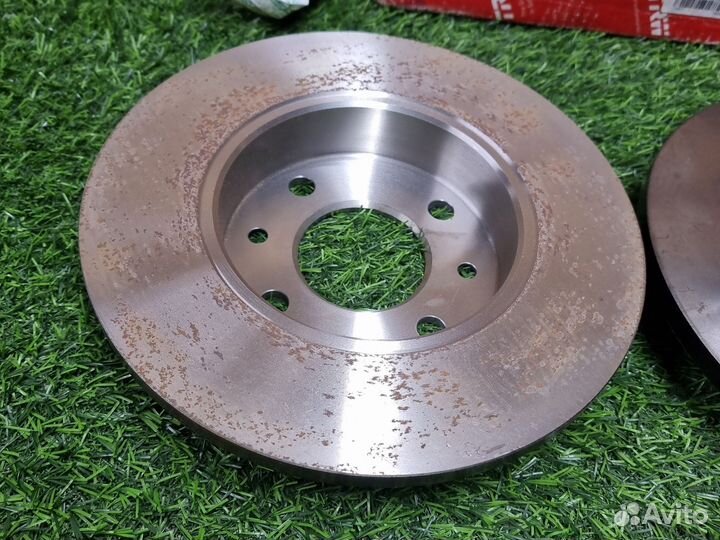 Диски тормозные перед Renault 19 TRW DF1013