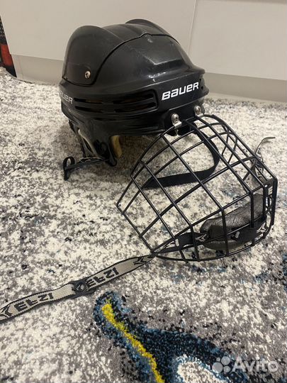 Шлем bauer