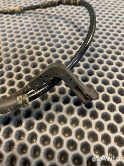 Датчик износа тормозных колодок передний Bmw 335