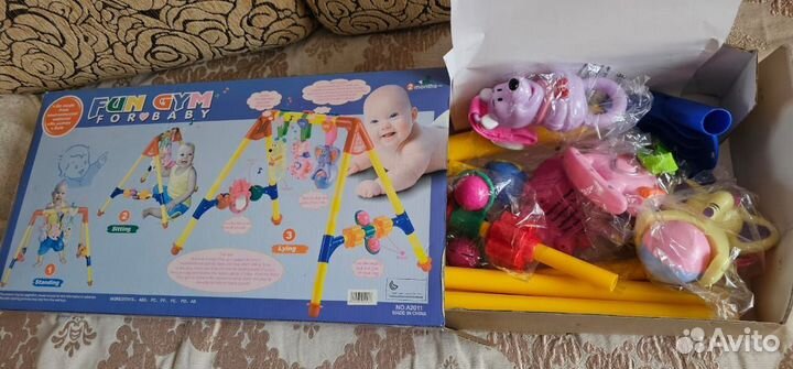 Музыкальная карусель для младенцев с поручнем