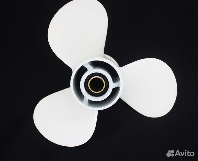 Гребной винт для Yamaha 25-30 (3x9 7/8x10 1/2F)