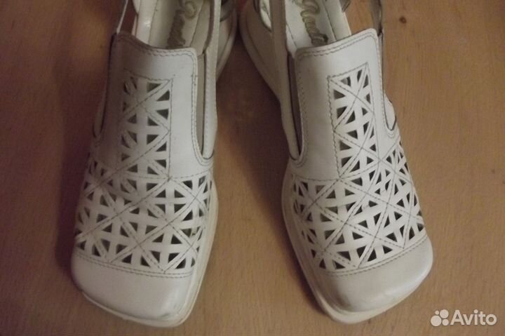 Туфли - 36,37, 38, 39