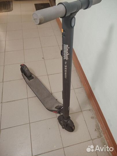 Электросамокат ninebot es4