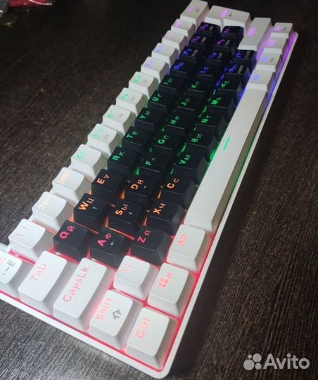 Игровая механическая клавиатура 60