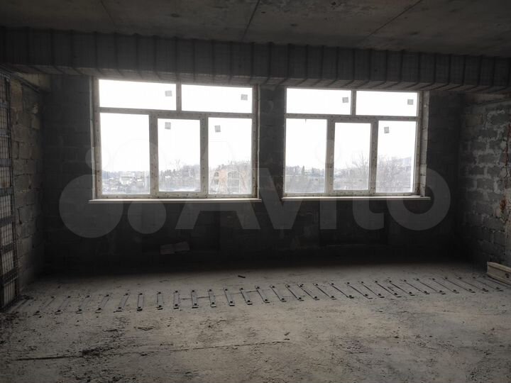 2-к. квартира, 57 м², 7/15 эт.