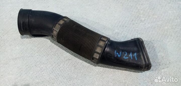 Патрубок воздушного фильтра Mercedes-Benz E-Class