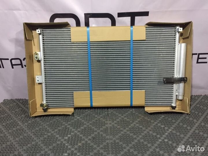 Радиатор кондиционера Honda Civic 8 4D седан