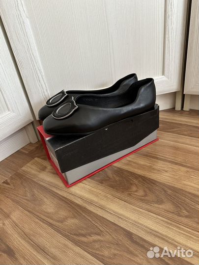 Туфли женские 39 размер