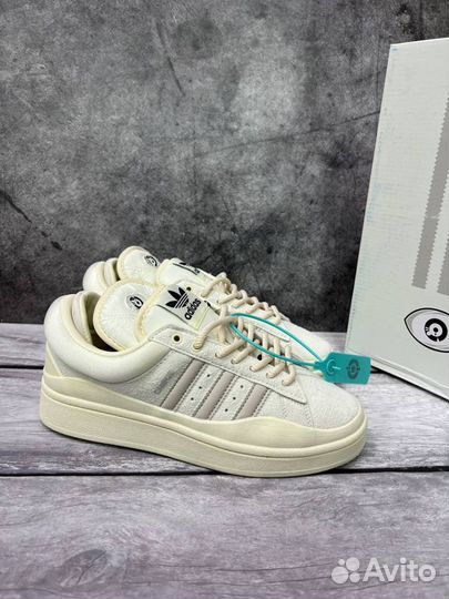 Кроссовки Adidas campus bad bunny светлые