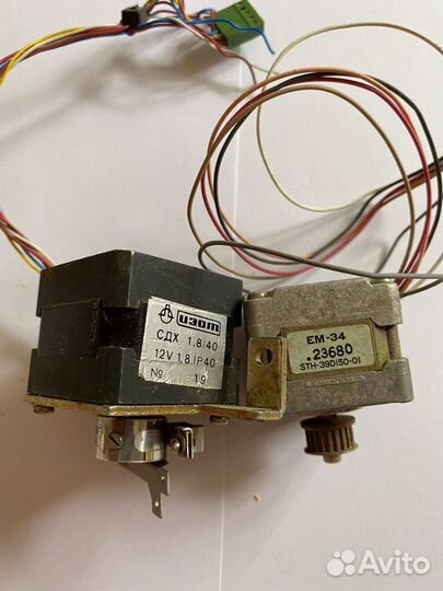 Шаговые двигатели Изот сдх 1.8/40, Ем-34