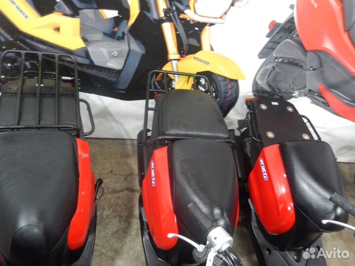 Скутер Yamaha Gear инжектор только из Японии