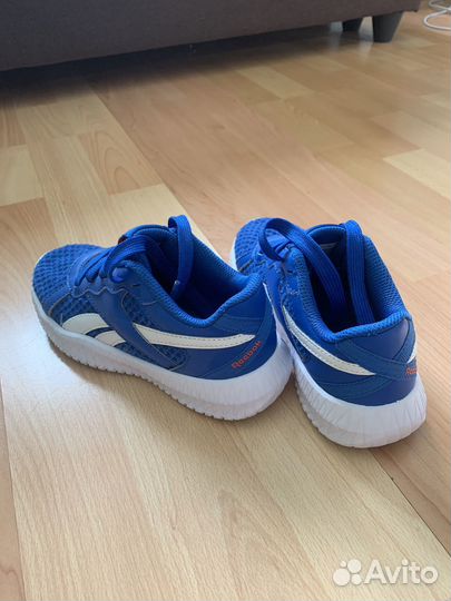 Кроссовки reebok 30