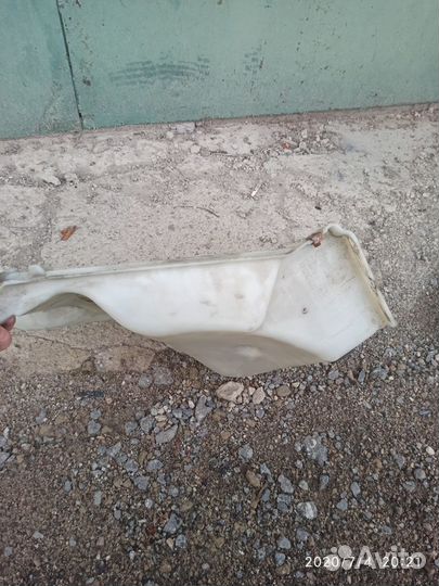 Бачок стеклоомывателя Chevrolet Trailblazer 02-09