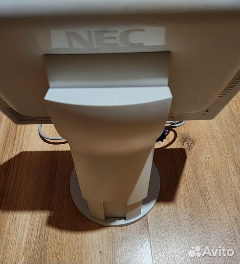 Монитор NEC MultiSync LCD1770NX 17 дюймов