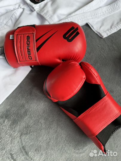 Форма и экипировка для тхэквондо