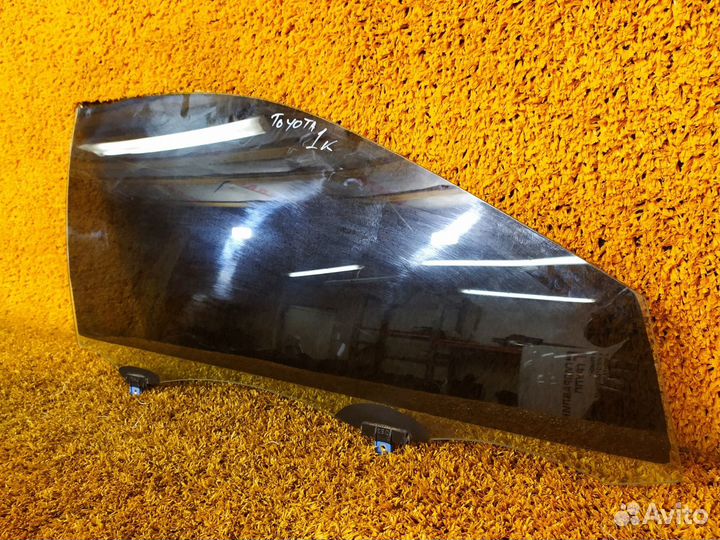 Стекло двери переднее правое Toyota Camry 7 XV50