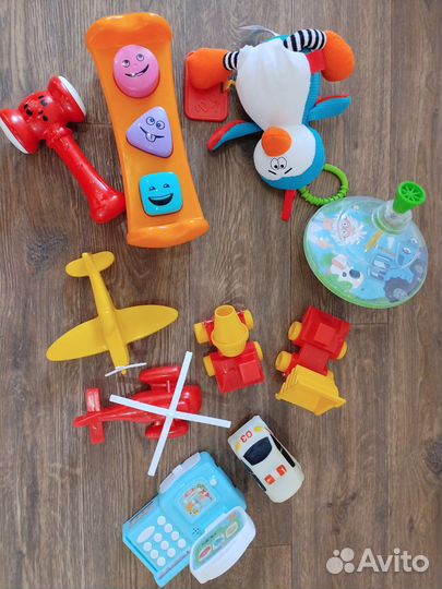 Развивающие игрушки пакетом