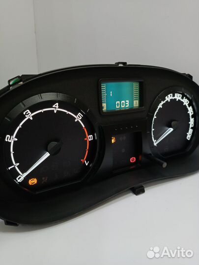 Шкала, накладка largus, logan,sandero, almera G 15