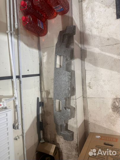 Усилитель заднего бампера I40