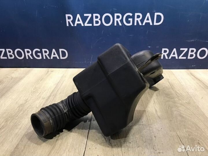 Резонатор воздушного фильтра Kia Rio 1 1.5 A5D