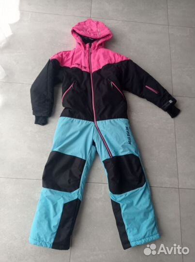Зимний комбинезон для девочки 140