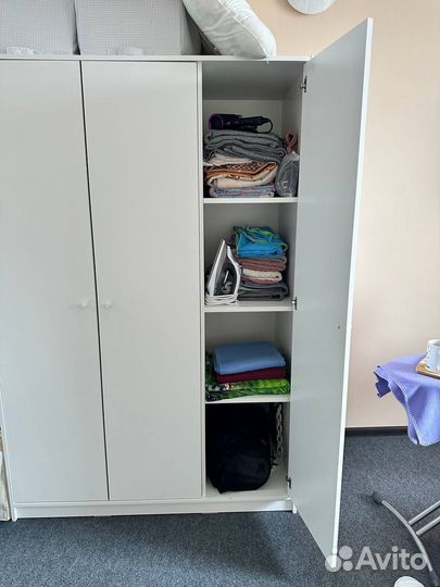 Шкаф белый распашной бу