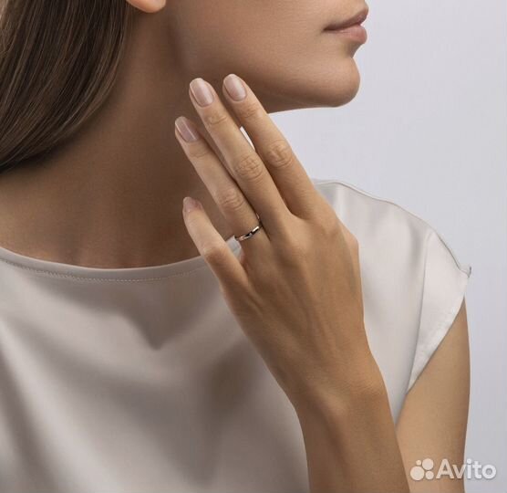 Обручальные кольца с бриллиантом