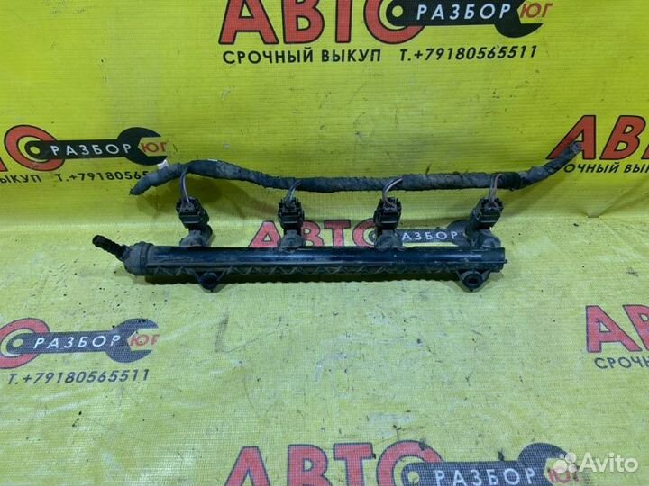 Топливная рампа Volkswagen Polo седан cfna 2013