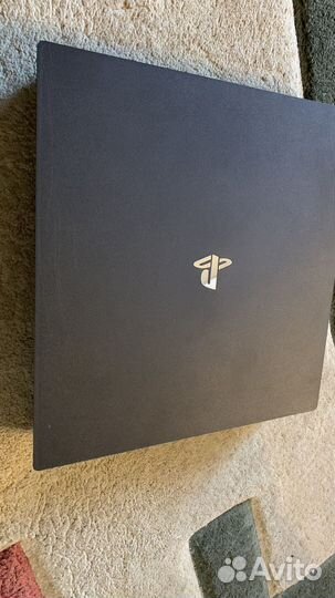Sony Playstation 4 (PS4 Pro) 1tb