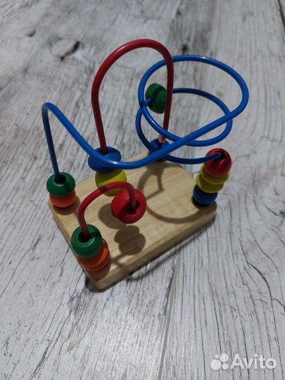 Развивающие игрушки из дерева