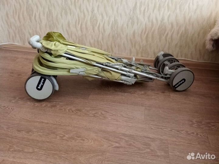 Детская прогулочная коляска Babycare