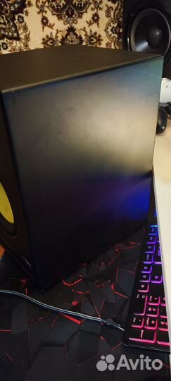 Активный студийный монитор Axelvox TR66A