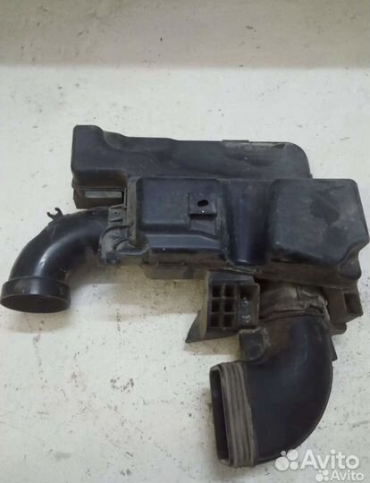 Резонатор воздушногофильтра на solaris