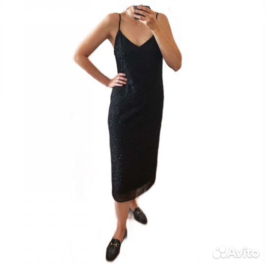 Вечернее платье на бретельках