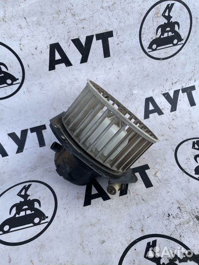 Моторчик печки Daewoo Nexia