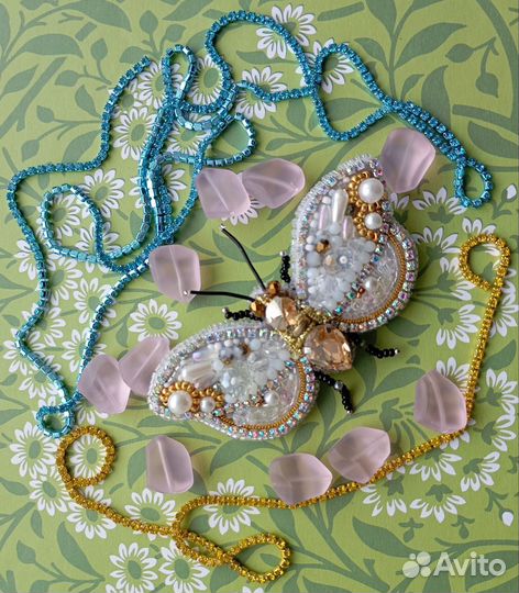 Брошь ручной работы