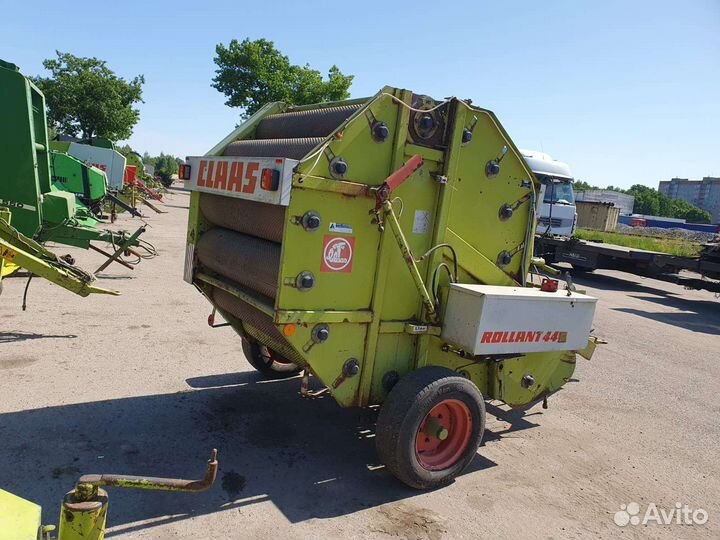 Пресс-подборщик Claas Rollant 44, 1993