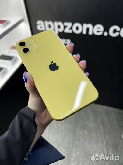 iPhone 11, 64 ГБ