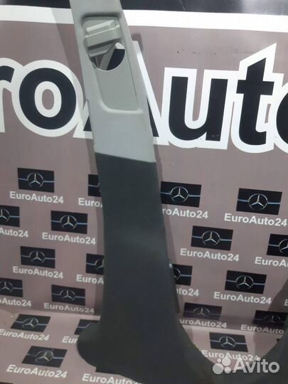Накладка на стойку Mercedes-Benz E-Class 2004 W211