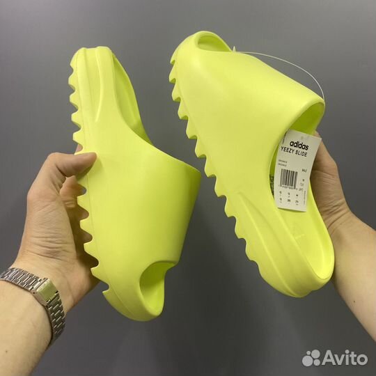 Шлепки adidas yeezy slide glow