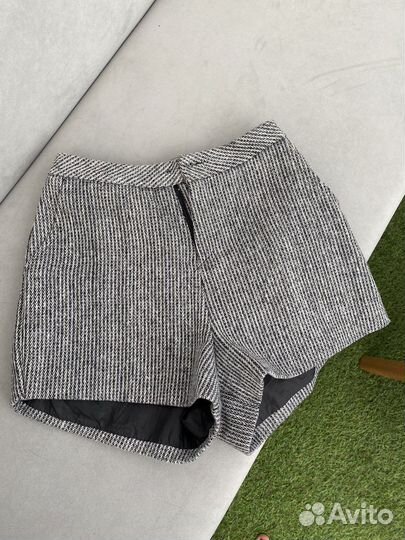 Шорты женские